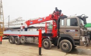 xe-cau-van-chuyen-hang-hoa