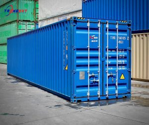 chuyen-hang-hoa-bang-container-duong-bo-bach-hoa