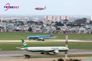 Sân bay Tân Sơn Nhất - Nơi gửi hàng nhanh từ Hồ Chí Minh đi Phú Quốc