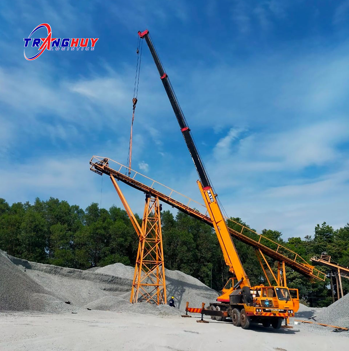 Cho thuê xe cẩu tại Hải Dương giá rẻ