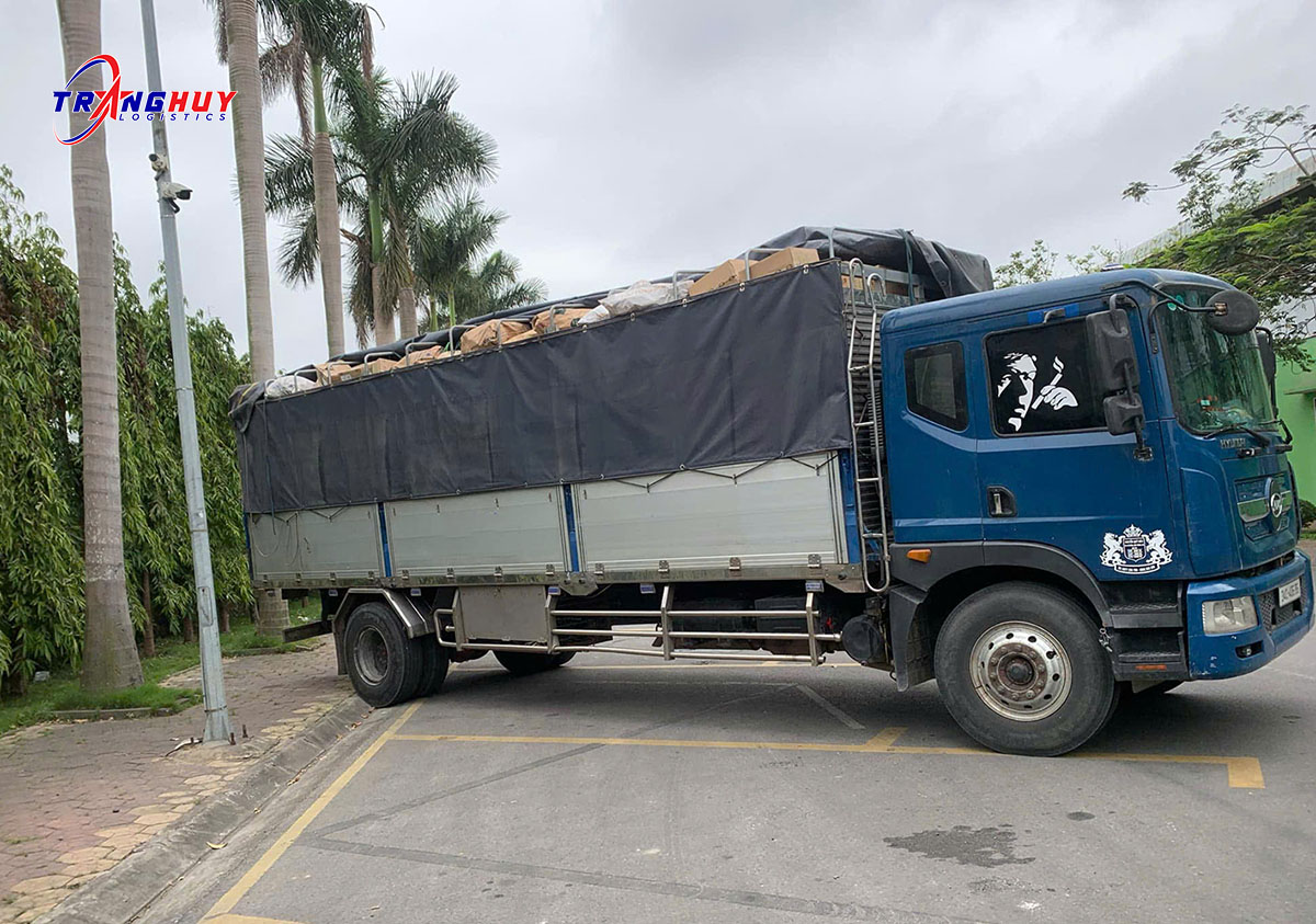 Đóng gói hàng hoá dịch vụ vận chuyển