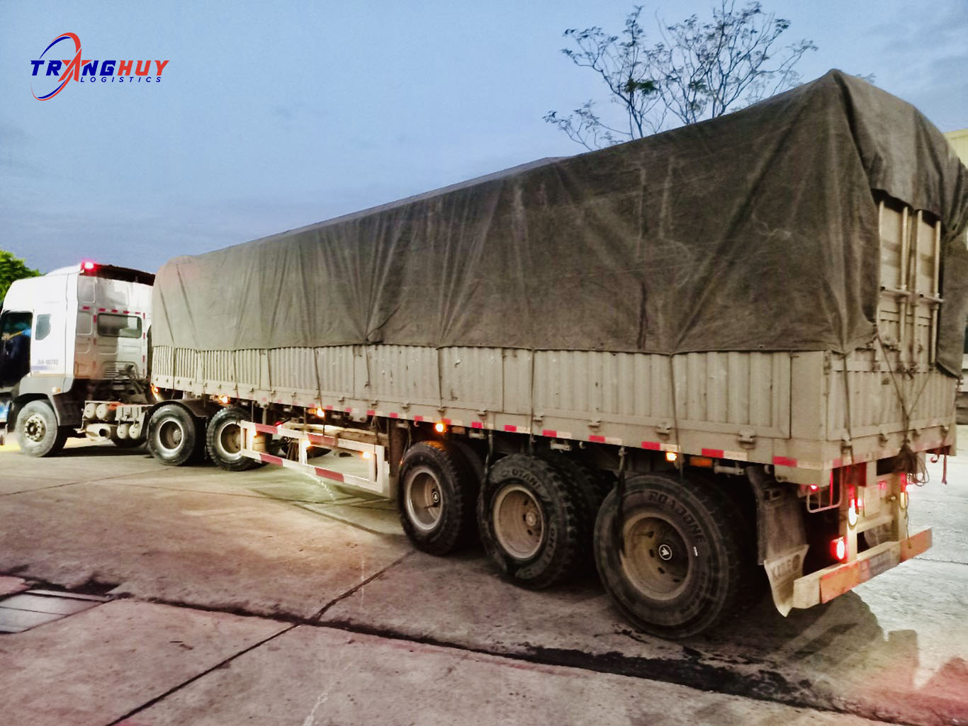Vận chuyển hàng hoá Hà Nội Sài Gòn uy tín