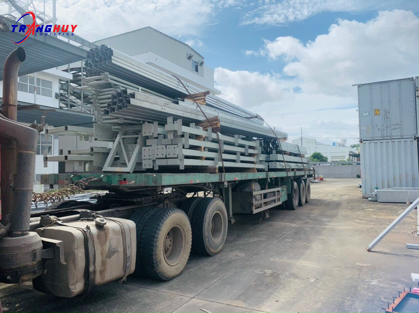 giá cước vận chuyển hàng hoá Bắc Nam đường bộ