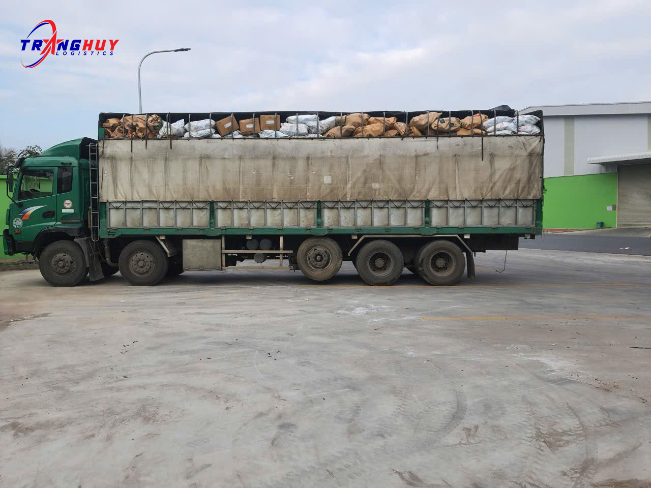 vận chuyển hàng hoá Hà Nội đi các tỉnh giá tốt