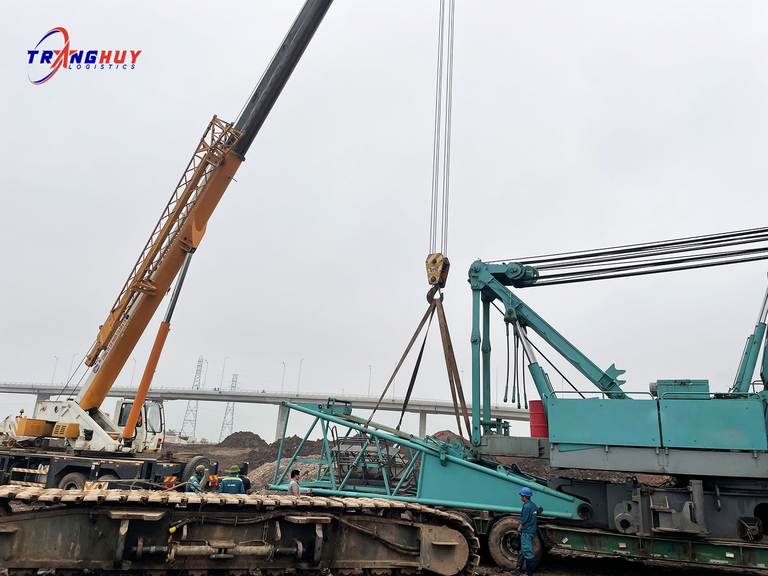 Dịch vụ cho thuê xe cẩu thủ dầu một