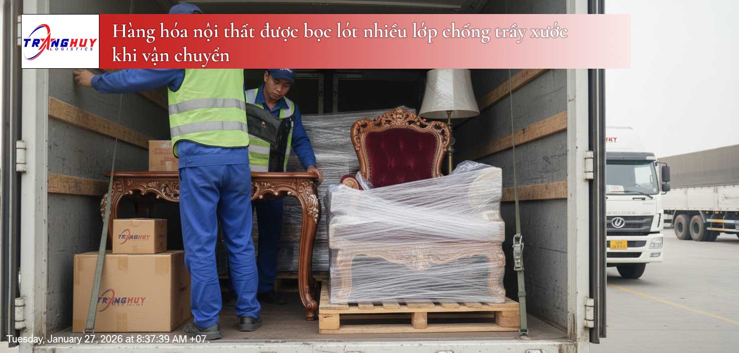 Hàng hóa nội thất được bọc lót nhiều lớp chống trầy xước khi vận chuyển